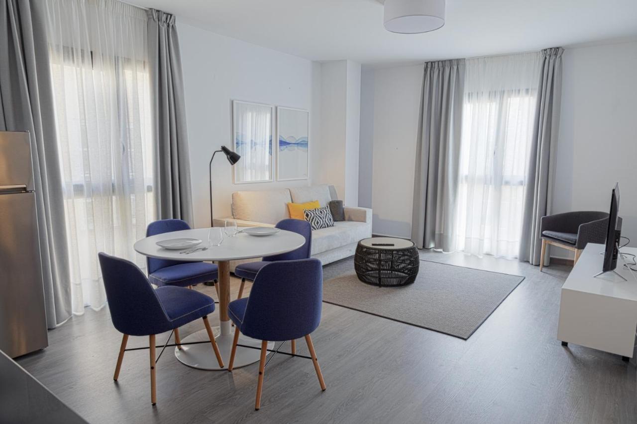 Caleta Homes - Ancha Del Carmen Malaga Bagian luar foto